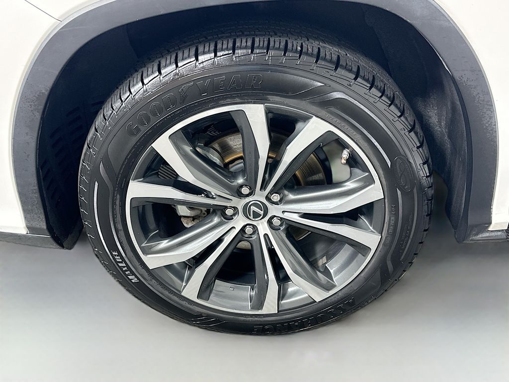 Thumbnail: 2021 Lexus RX - 31