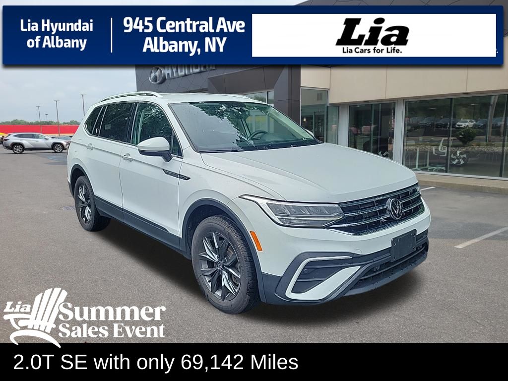 Pure White 2022 Volkswagen Tiguan SUV / Crossover All-Wheel Drive 8-Speed Automatic