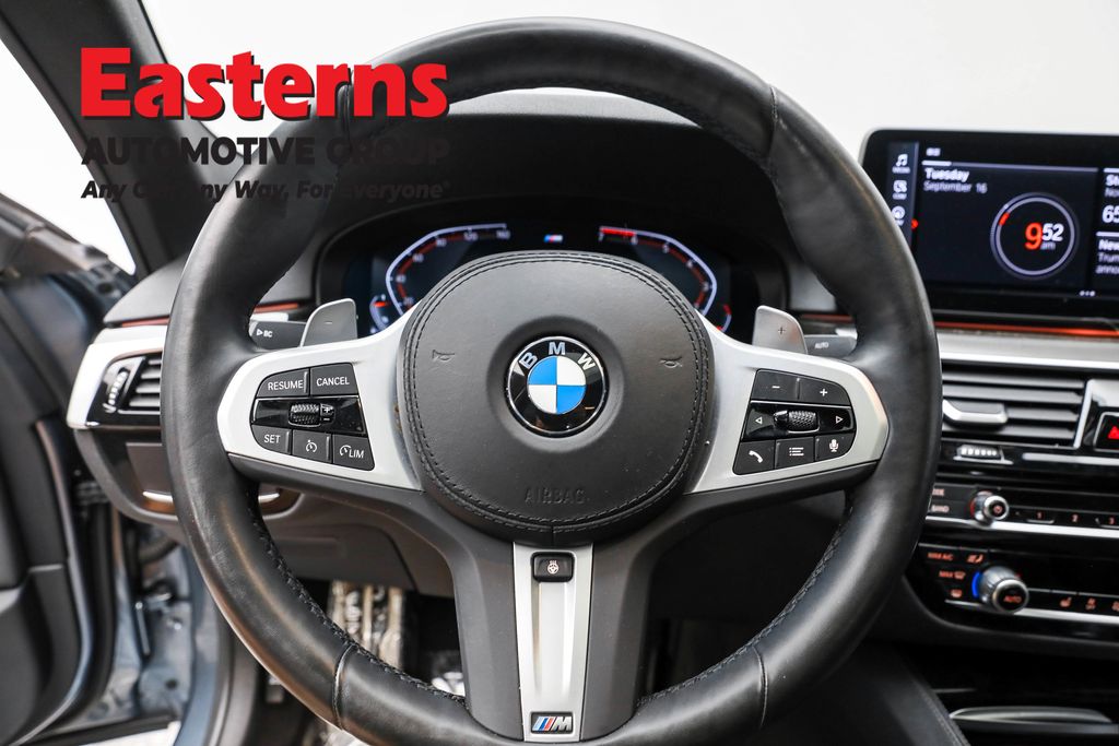 Used 2022 Blue BMW 530i xDrive image 10