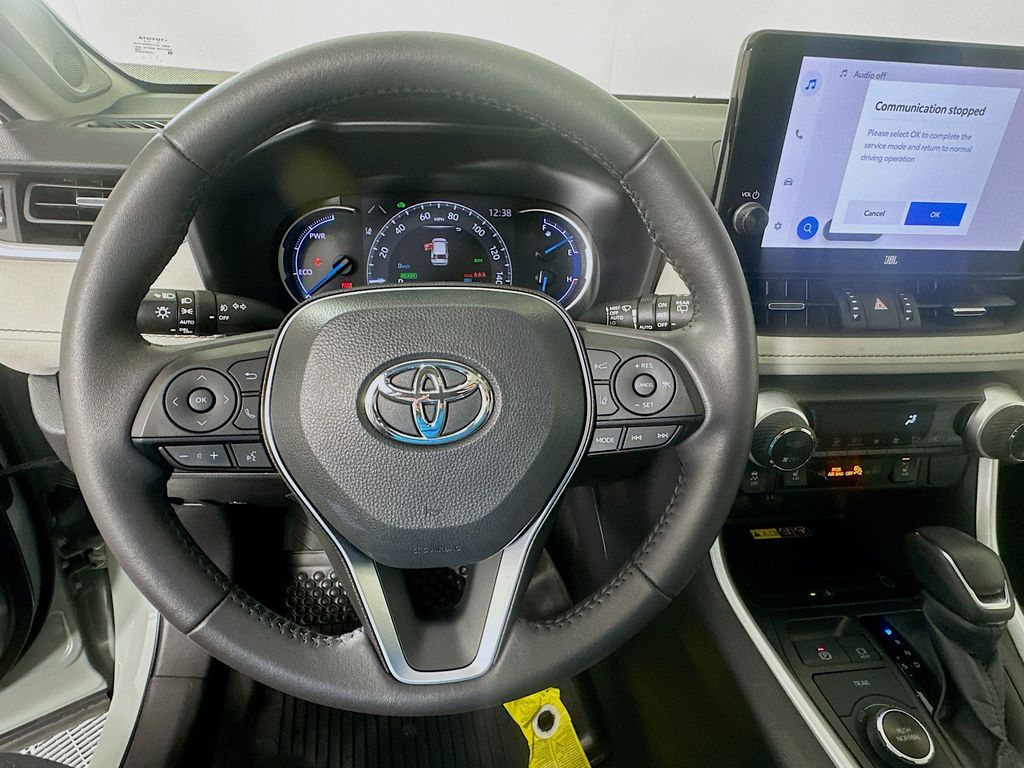 Thumbnail: 2023 Toyota RAV4 - 11