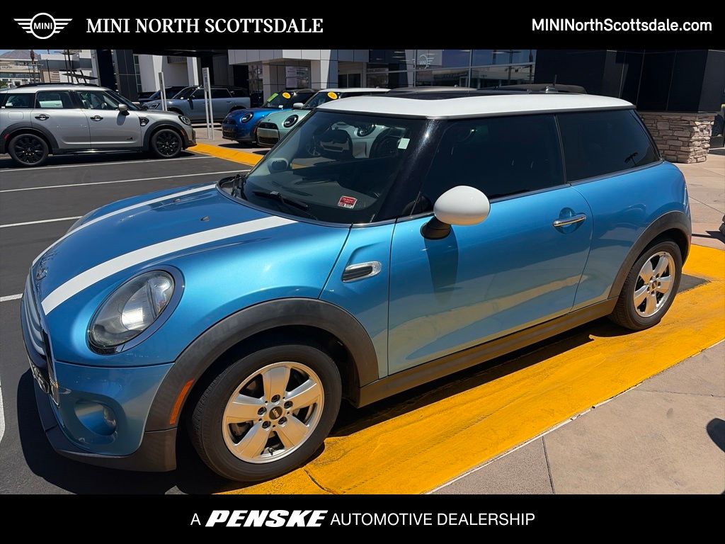 2015 MINI Cooper Base -
                  Phoenix, AZ