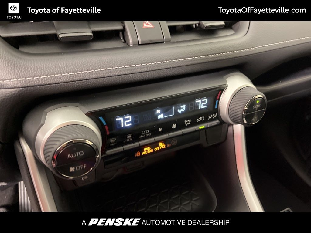 Thumbnail: 2025 Toyota RAV4 - 30