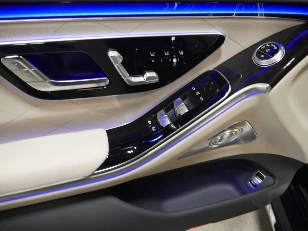 Thumbnail: 2026 Mercedes-Benz S-Class - 17