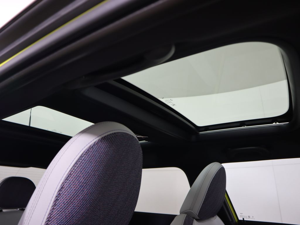 Thumbnail: 2026 MINI Cooper - 20