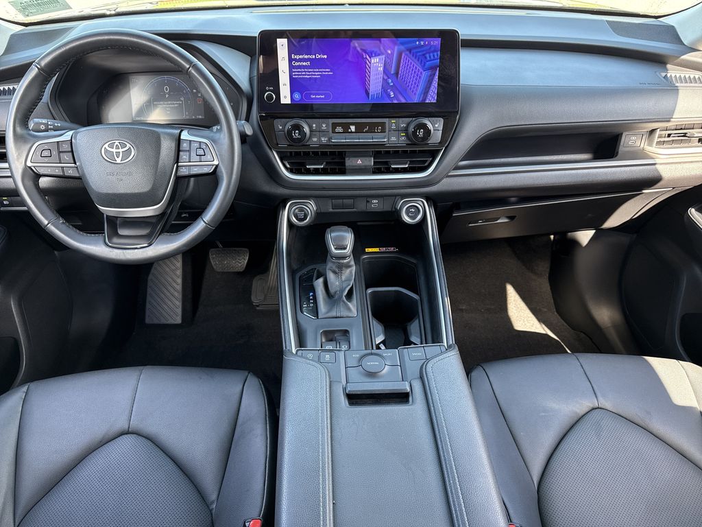 Used 2025 Toyota Grand Highlander SUV