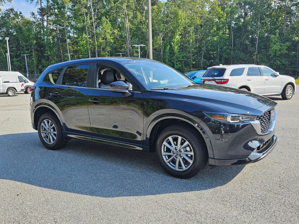 2025 Mazda CX-5 Base's photo