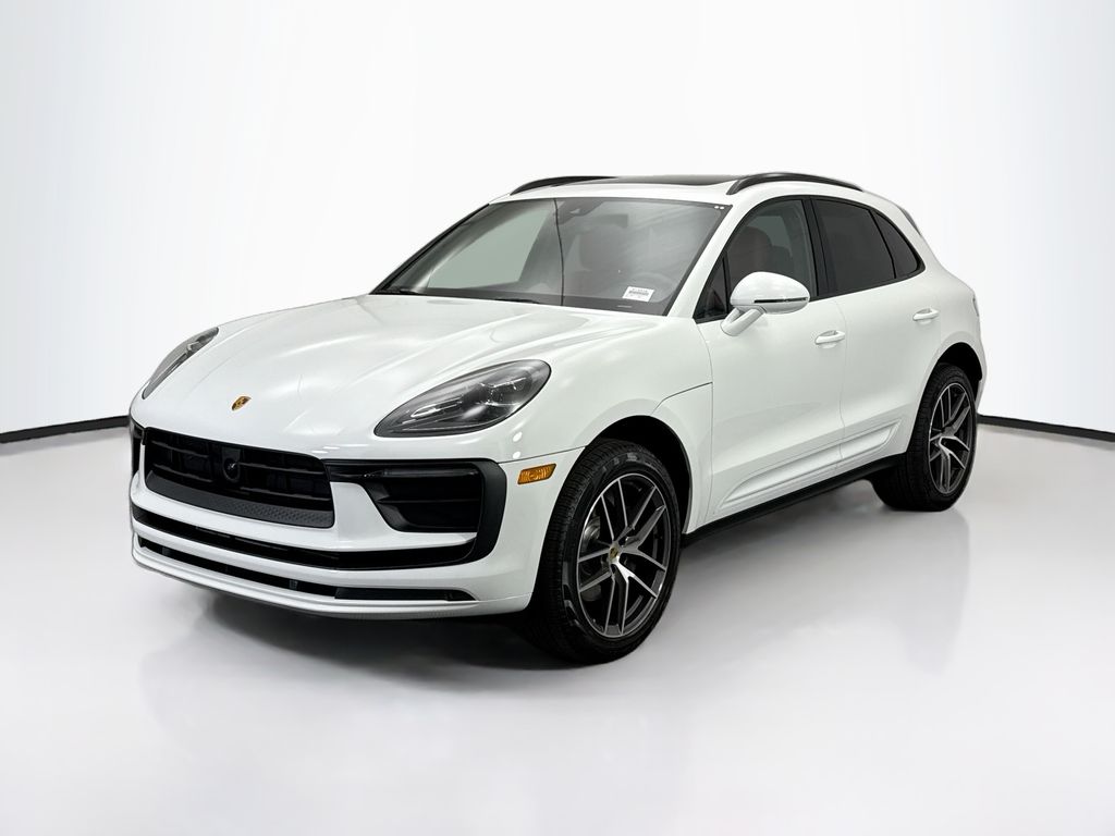 Thumbnail: 2026 Porsche Macan - 1