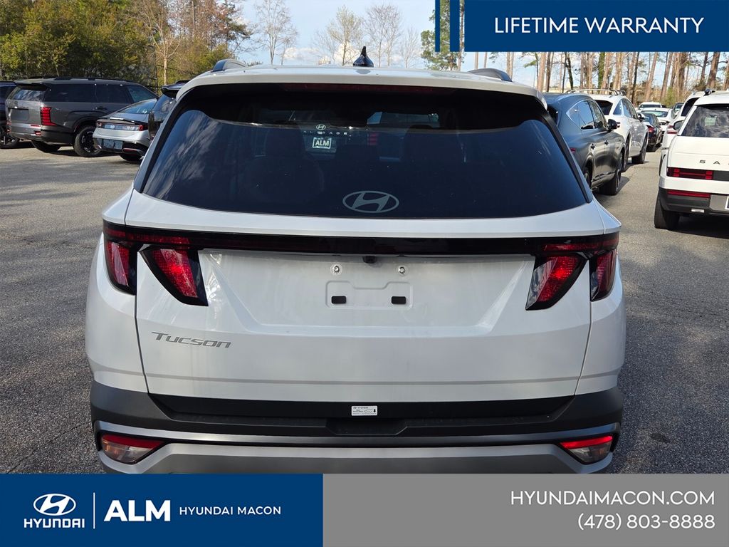 New 2026 White Hyundai SEL image 5