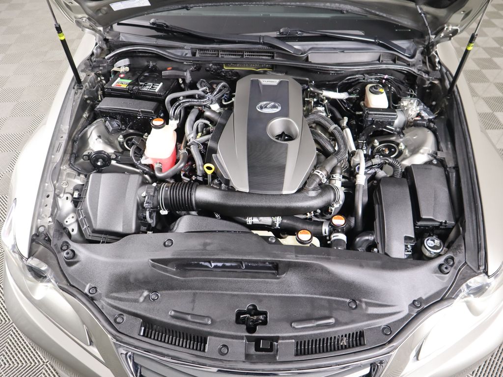 Thumbnail: 2016 Lexus IS - 30