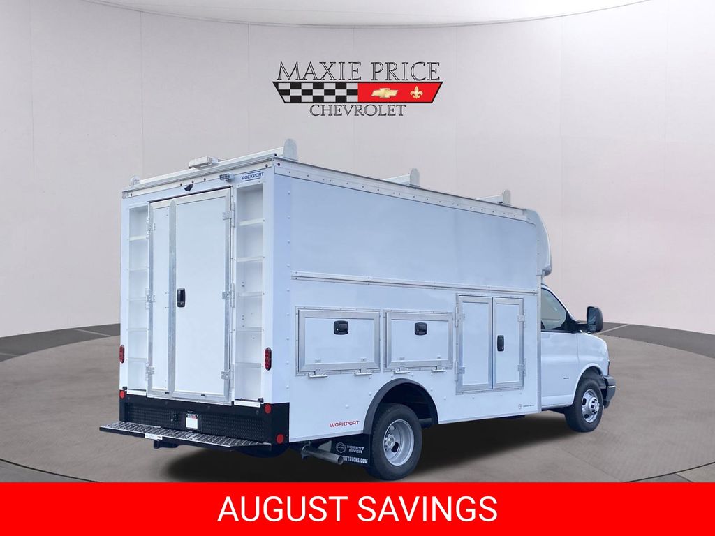 New 2025 Chevrolet Express 3500 Coupe