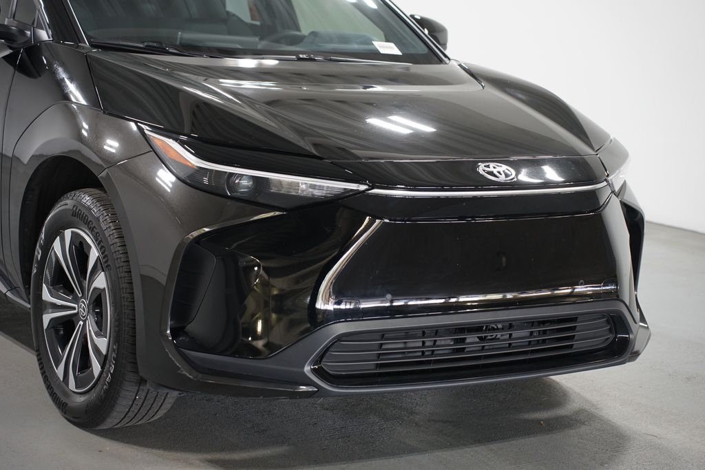 Thumbnail: 2024 Toyota bZ4X - 4