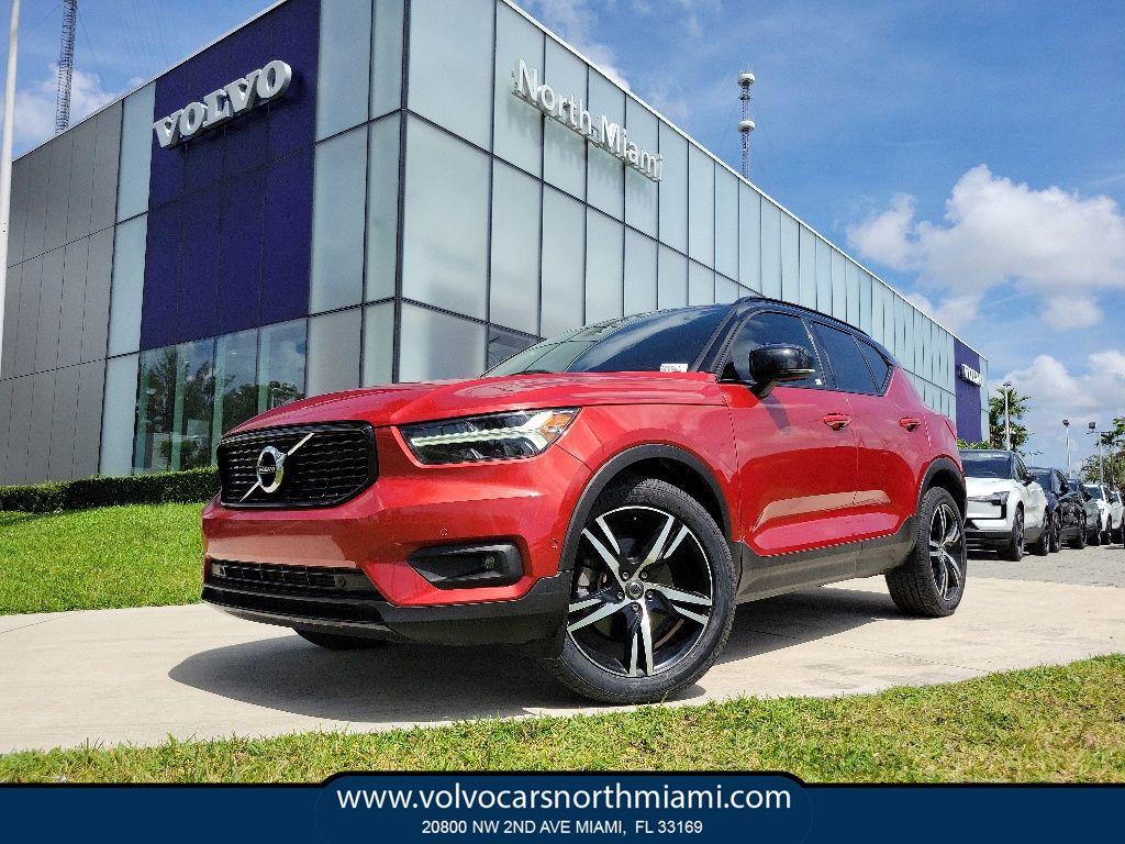 2019 Volvo XC40 R-Design