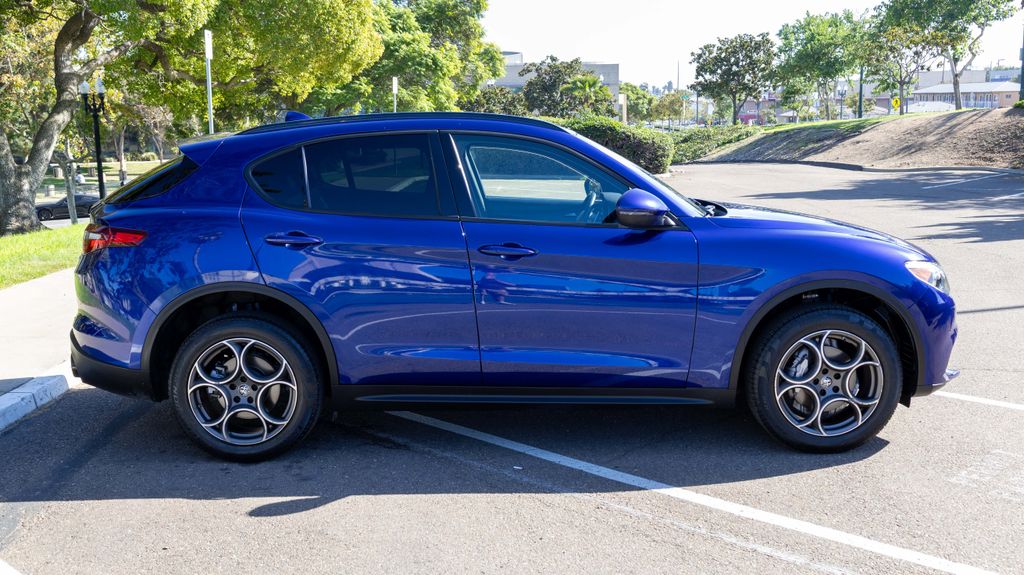 Used 2022 Alfa Romeo Stelvio Sprint 4D Sport Utility