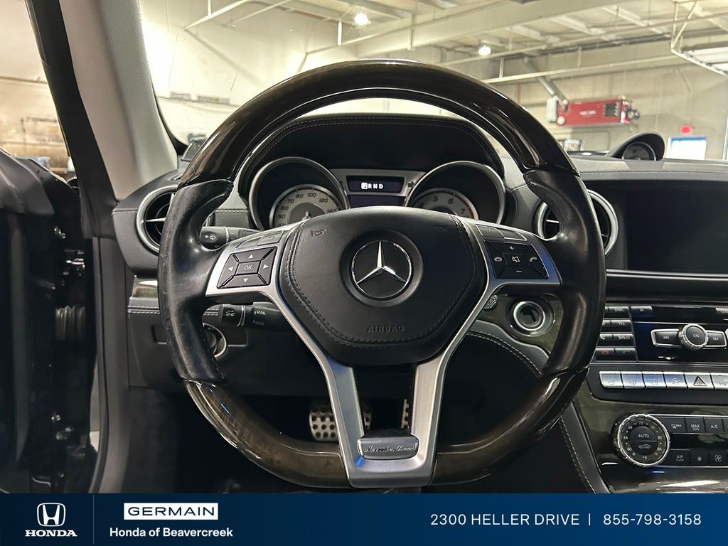 Used 2015 Black Mercedes-Benz SL 400 Roadster image 25