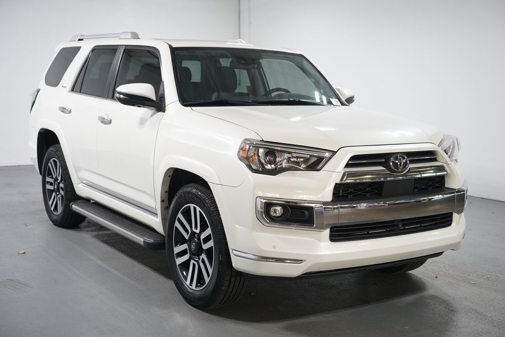 Thumbnail: 2022 Toyota 4Runner - 3