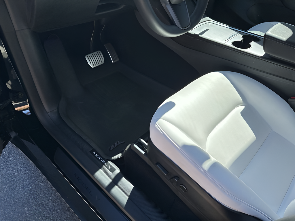 Used Car 2022 Tesla Model Y  Long Range For Sale Under $30,000 In Austin, Texas