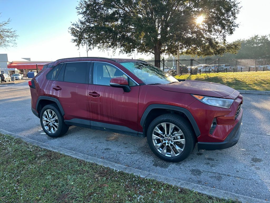 Thumbnail: 2021 Toyota RAV4 - 7