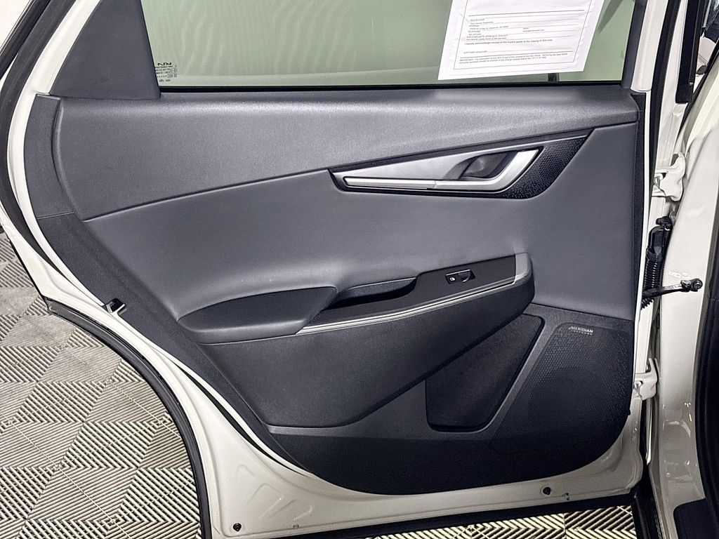 2022 Kia EV6 Wind