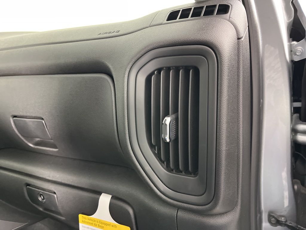 Thumbnail: 2025 Chevrolet Silverado 2500 - 21