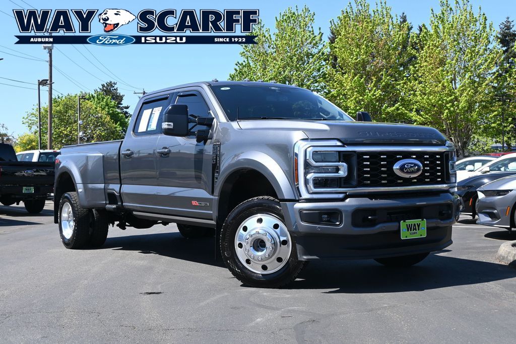 2025 Ford F-450 Platinum 4x4 Crew Cab 8' Box DRW's photo