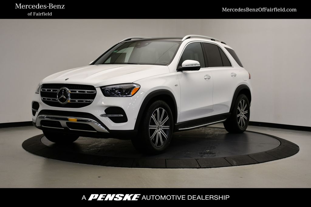 2025 Mercedes-Benz GLE 450 Hero Image