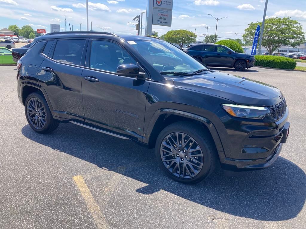 New 2024 Black Jeep Limited image 8