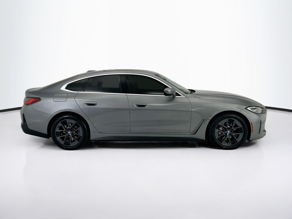 Thumbnail: 2023 BMW i4 - 4