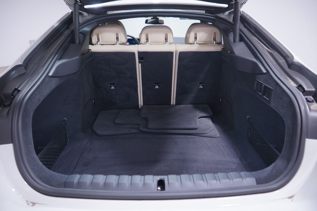 Thumbnail: 2023 BMW i4 - 23