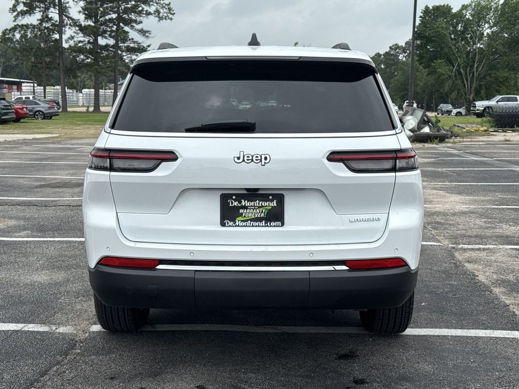 2025 Jeep Grand Cherokee L Laredo White at Classic Elite Chevrolet Sugar Land