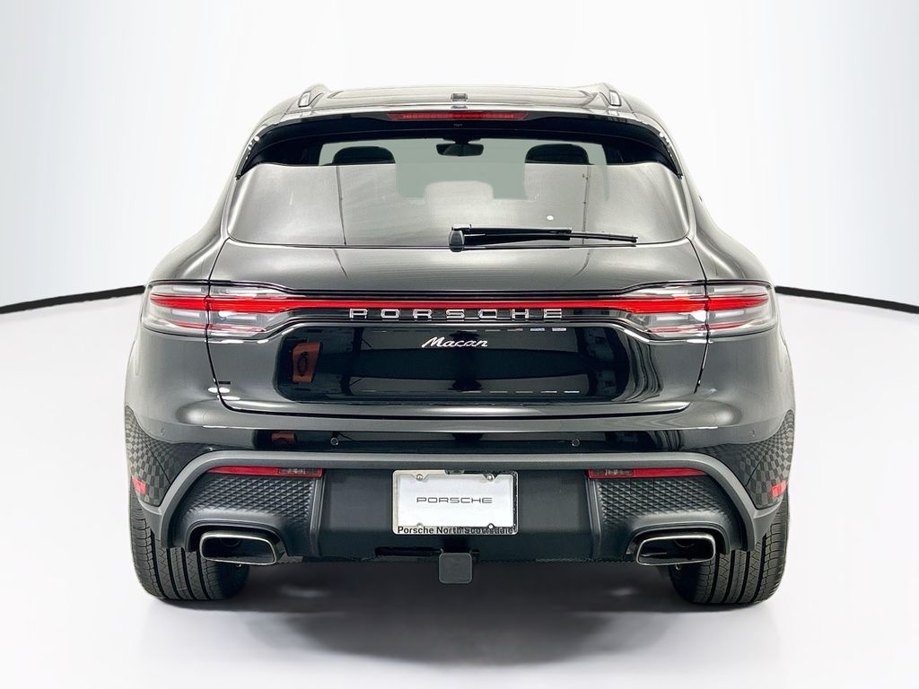 Thumbnail: 2026 Porsche Macan - 6