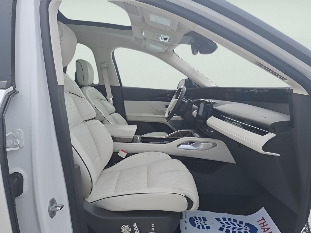 2025 Lincoln Nautilus