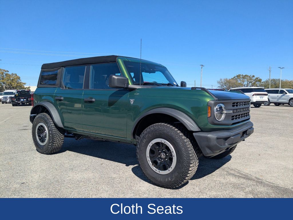 2023 Ford Bronco 