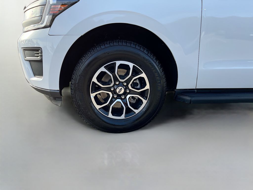 2024 Ford Expedition XLT - Photo 32