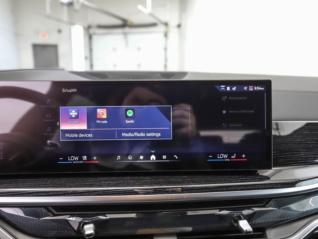 Thumbnail: 2026 BMW X5 - 16