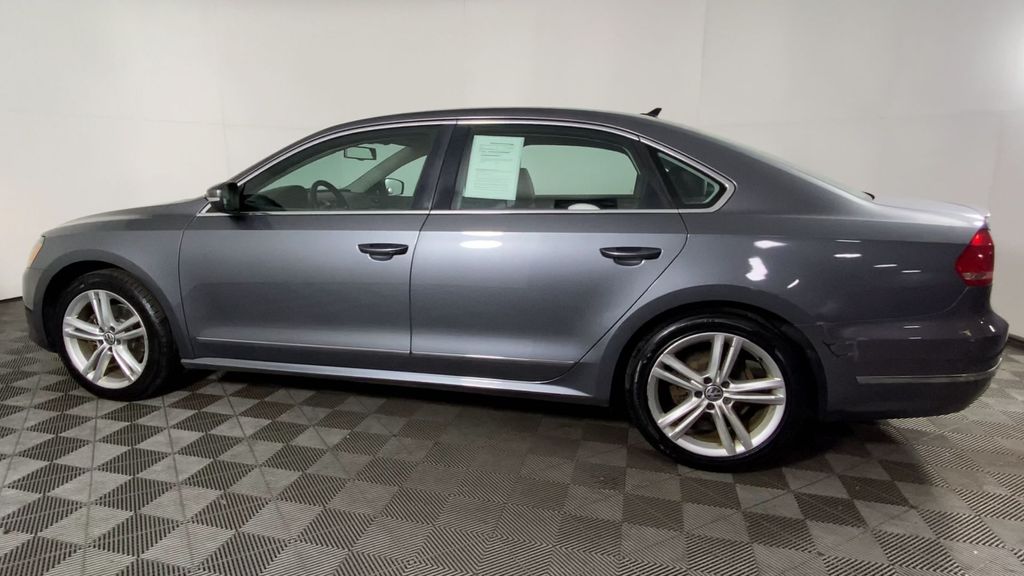 2014 Volkswagen Passat TDI SEL Premium 6