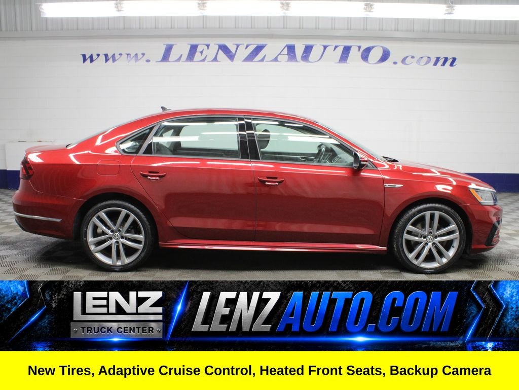 Fortana Red Metallic 2018 Volkswagen Passat Sedan Front-Wheel Drive 6-Speed Automatic