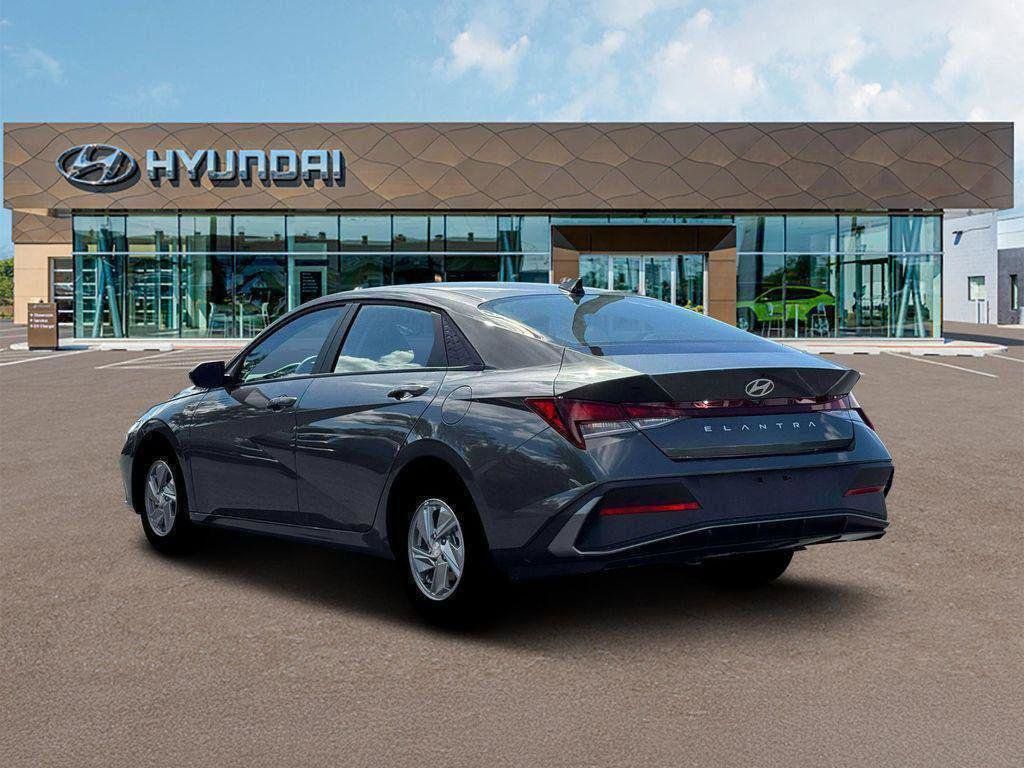 New 2026 Gray Hyundai SE image 5