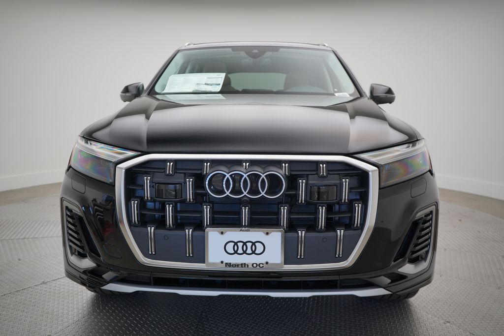 2025 Audi Q7  5