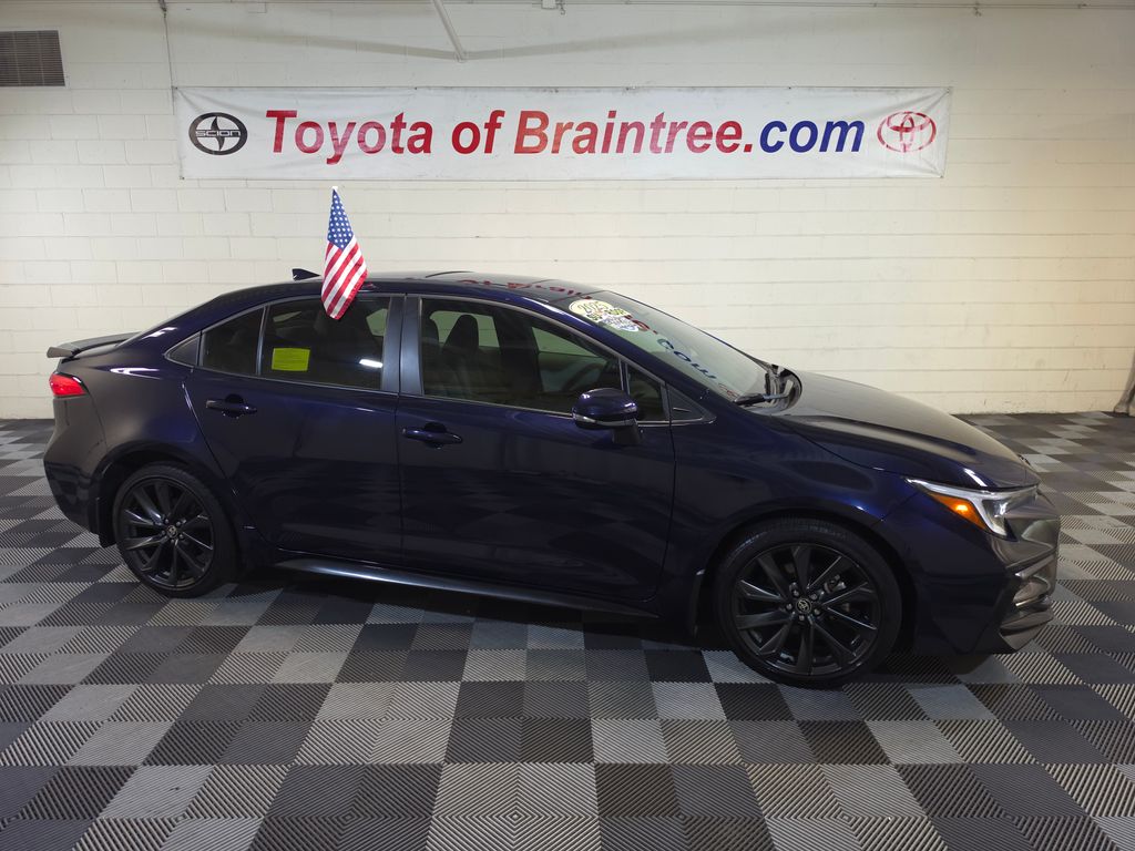 2025 Toyota Corolla SE