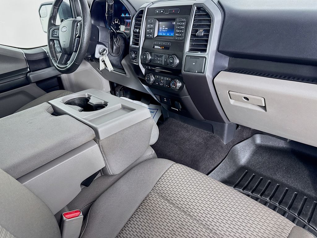 Used Car 2016 Ford F-150  Xlt For Sale Under $35,000 In Austin, Texas