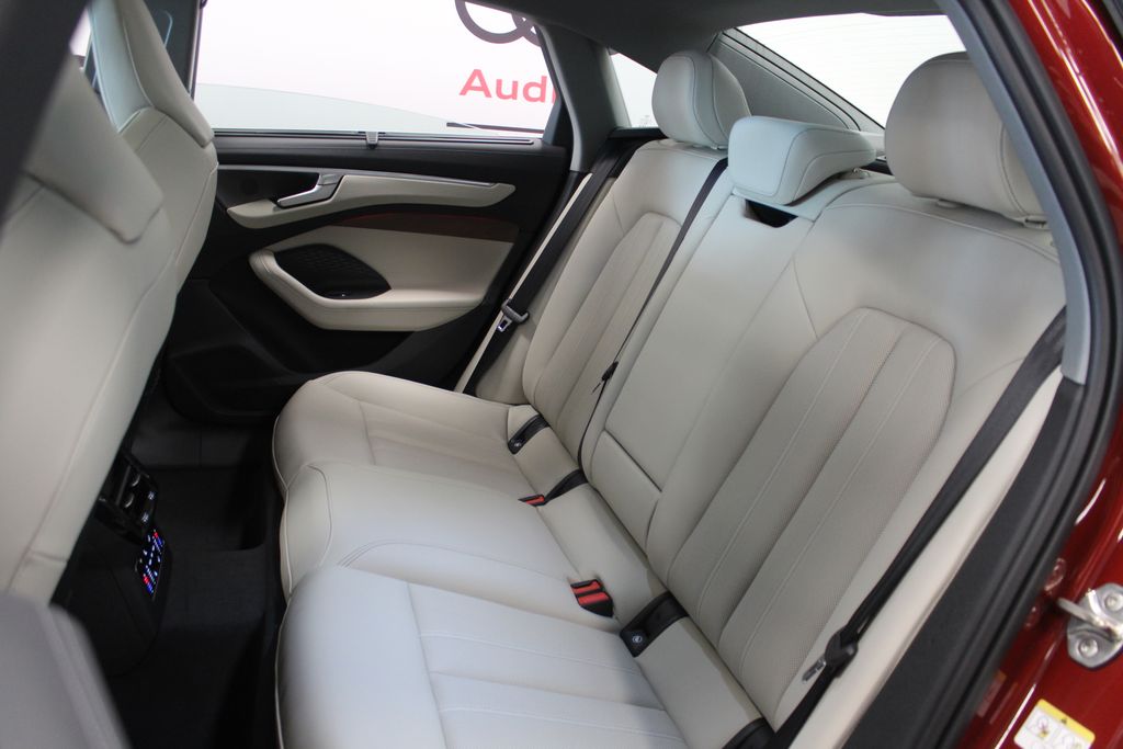 Thumbnail: 2026 Audi A6 - 29