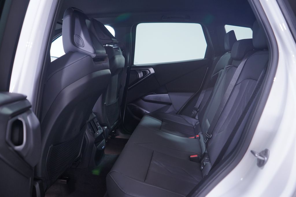 Thumbnail: 2026 BMW X3 - 9