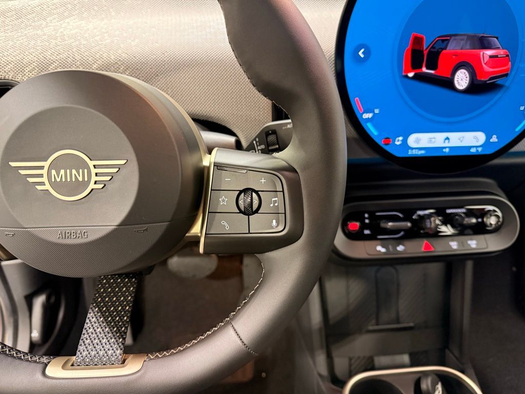 Thumbnail: 2026 MINI Cooper - 14