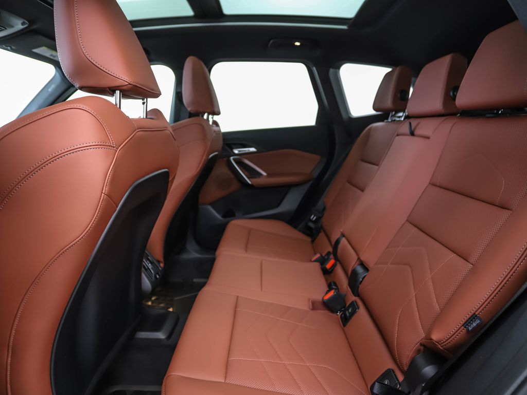 Thumbnail: 2026 BMW X1 - 21