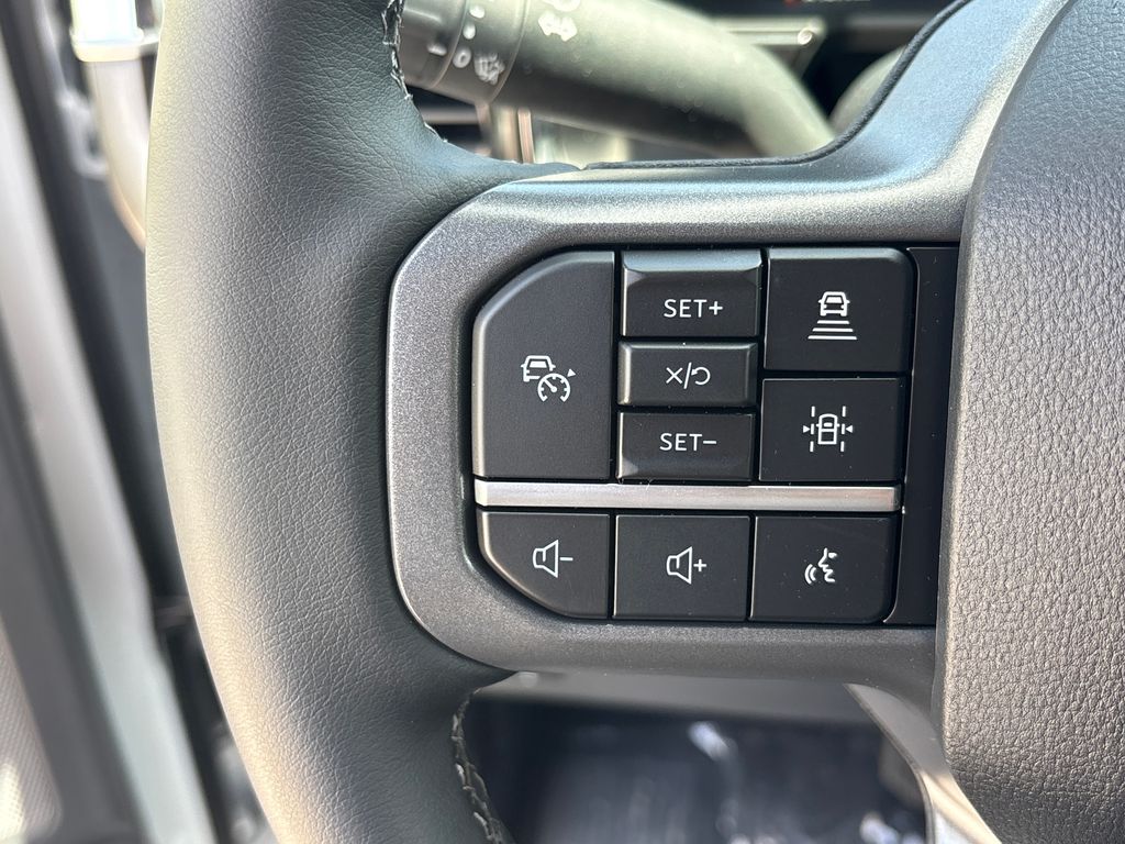 New 2026 White Ford Lariat image 17