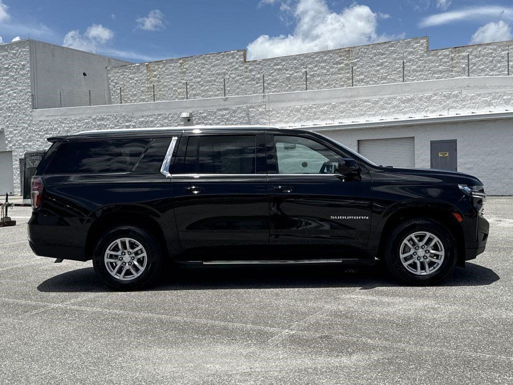 Used 2024 Chevrolet Suburban SUV