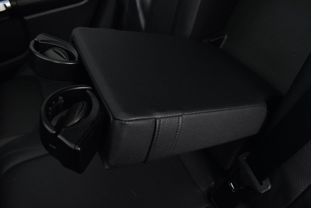 Thumbnail: 2022 Mercedes-Benz GLB - 31