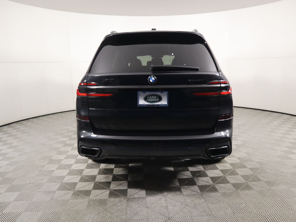 Thumbnail: 2023 BMW X7 - 6