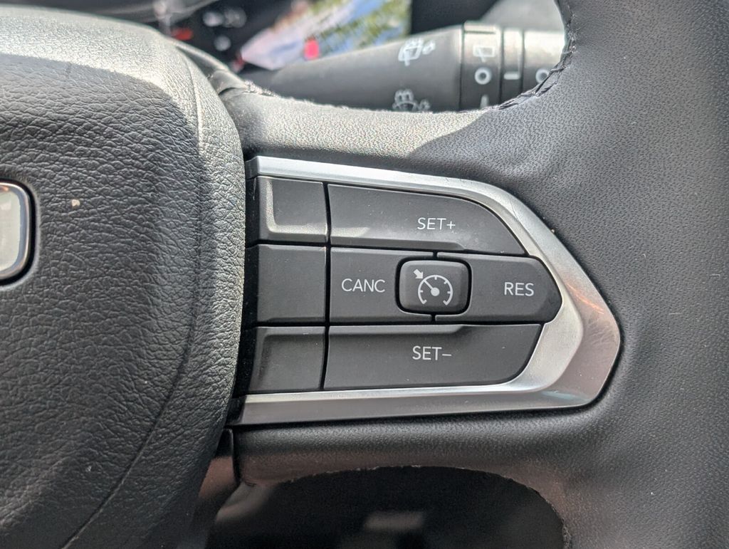 used 2023 Jeep Compass car, priced at $21,298