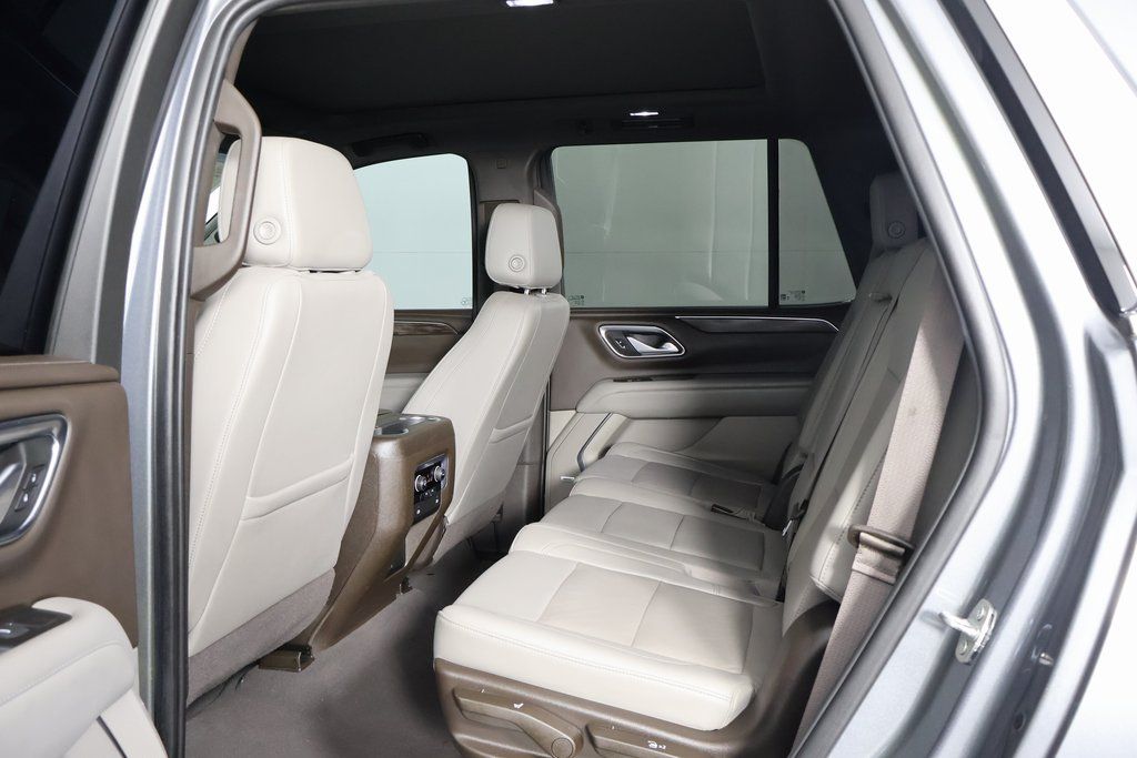Thumbnail: 2022 Chevrolet Tahoe - 11